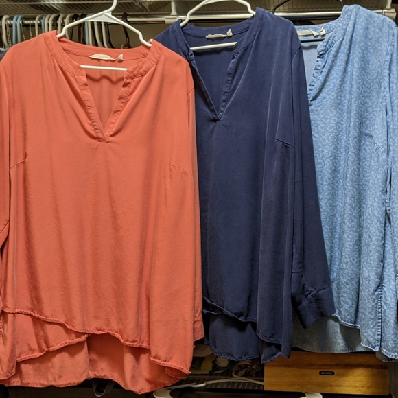 5 Soft Surroundings XL Tunic Shirts - Picture 2 of 2
